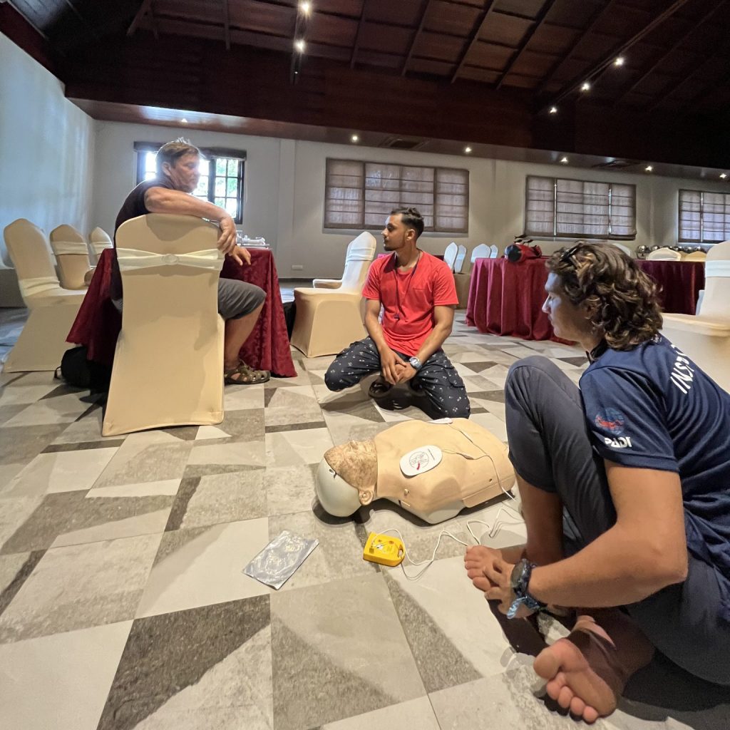 Instructor Development Course with Scubalov 5 Star Instructor Development Centre