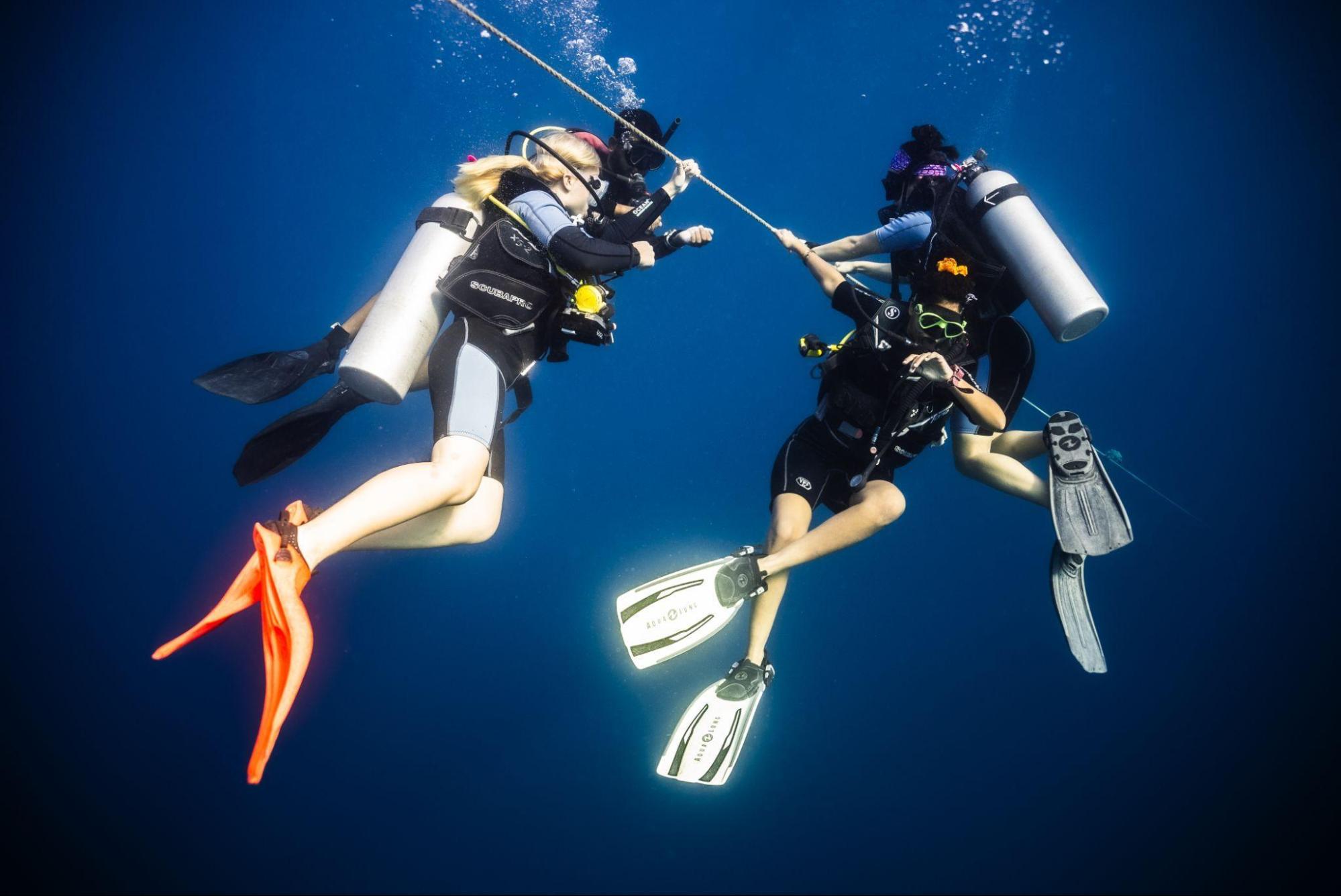 From Depth to Discovery: A Complete Guide to the PADI Advanced Open Water Diver Course